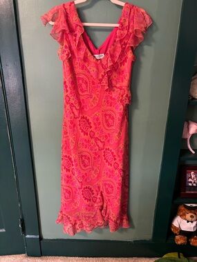 Alyn Paige Pink and Coral Paisley Ruffle-Trim Midi Dress